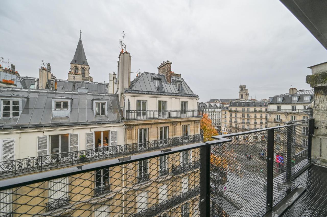 Best Place In Saint Germain Des Pres Parijs Buitenkant foto